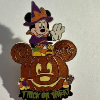 DLR - Trick or Treat 2010 - Minnie Mouse  Disney Pin F6