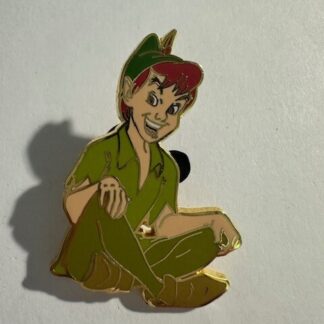 DLRP Peter Pan Sitting Cross Cross Smiling Disney Pin (E2)