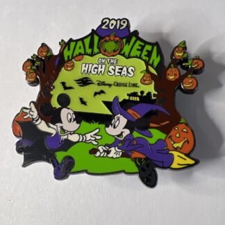 Disney Cruise Line Pin Halloween On The High Seas GLOW IN THE DARK F5
