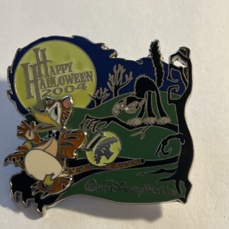 Disney LE Pin Halloween Donald Tiger Black Cat Trick Treat 2004 Glows WDW (A9)