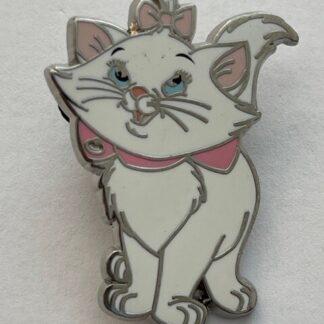 Disney Marie Pin from Aristocats Disneyland Paris Cast Refresh Lanyard Pin (D9)