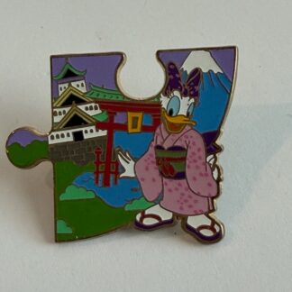 Hong Kong Disneyland Daisy Duck Puzzle Piece HKDL Disney Pin F2