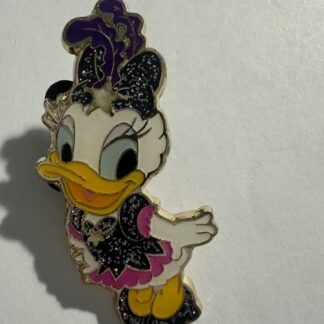 Japan Daisy Duck Ursula Villains Dressed As Game Prize Halloween Disney Pin B2