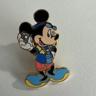 Japan - Mickey Mouse - Travelers - TDL Tokyo Disney Pin E8