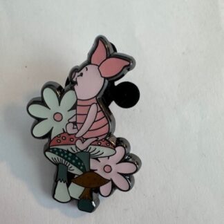 Loungefly Disney Winnie The Pooh Flower Mushroom Blind Box Pin - Piglet (D3)