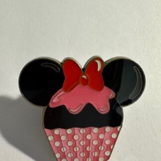 Loungefly - Minnie Cupcake - Mickey and Minnie Desserts - Mystery Disney Pin C1