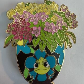 Loungefly Pascal Flowers Tangled Jumbo Disney Pin A8