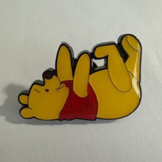Loungefly - Pooh - Daisy Dangle - Hot Topic Winnie the Pooh Disney Pin F1