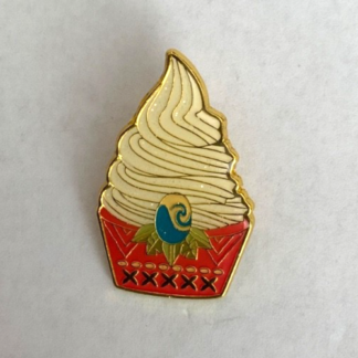 Loungefly Princess Soft Serve Mystery Pin Moana Disney (H5)