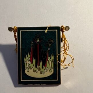 Maleficent Artfully Evil Skewing Beauty String Flawed LE Disney Pin  (A6)