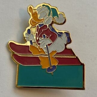 Mammoth Mountain Donald Duck Skiing Disney Pin (A1)