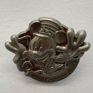 Mickey Mouse 2018 Disney Visa Club Card Japan Disney Pin (C1)