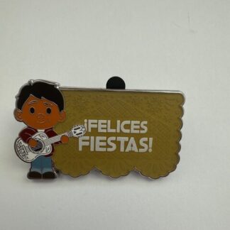 Miguel Coco Felices Fiestas Small World Holiday Mystery Disney Pin (B3)