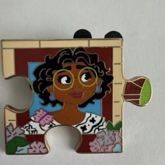 Mirabel Character Connection Puzzle Encanto LE 600 Disney Pin (A2)