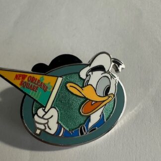 Niftie Fifties Flashback 2025 Mystery Character Pennant Donald LE Disney Pin B8