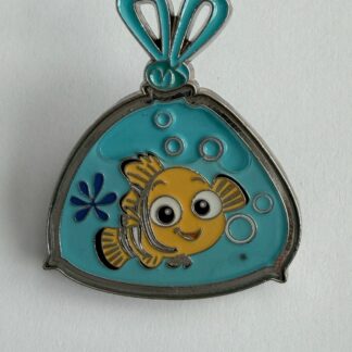 Pixar Finding Nemo Liquid Bag Collectible Enamel Disney Pin E8