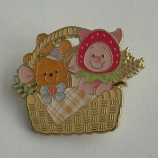 SDR Piglet Roo in a Bread Basket Pooh Friends Spring Picnic 2026 Disney Pin H0