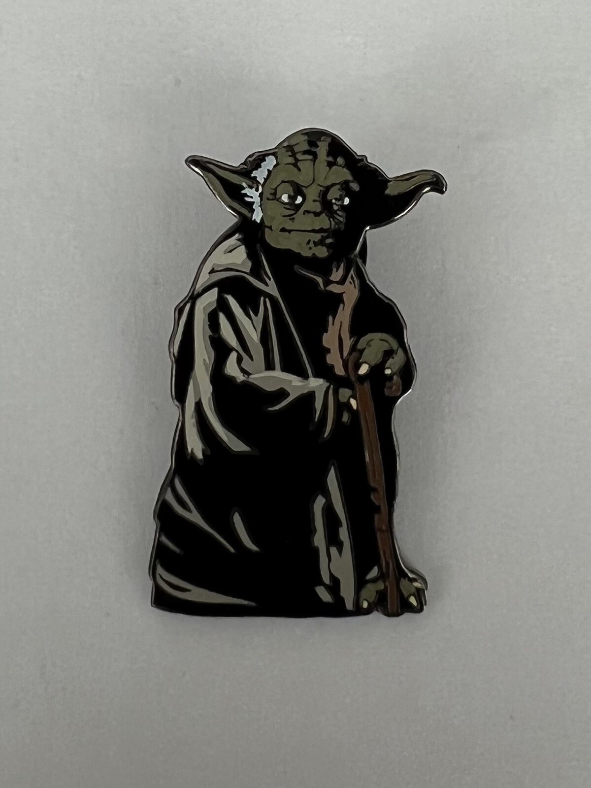 Star Wars Yoda Standing With Cane Disney Pin (B7)