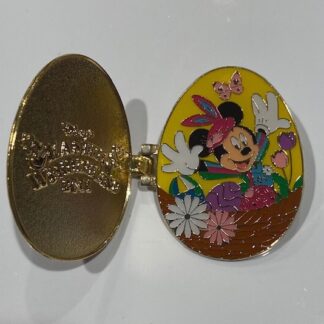 TDL Easter Wonderland 2011 Mickey Basket Hinged Disney Pin (B0)