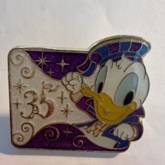 TDR Donald Duck Game Prize 35th Anniversary 2018 TDS  Disney Pin C3