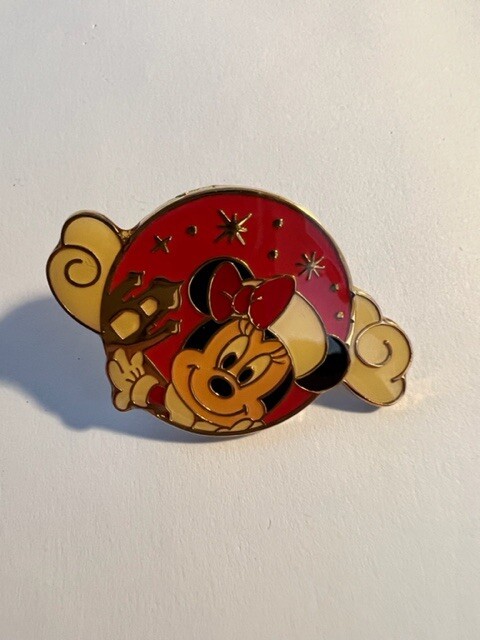 TDR TDS Minnie Mouse Moon Clouds Game Prize Holiday Disney Pin (B2)