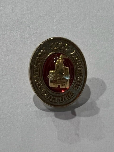Tradition Heritage Culture 1955 Managers Award Disney Pin (A7)