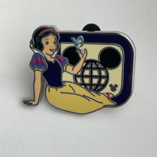 Walt Disney World Hidden Disney Snow White D Pin 2025 Wave B WDW Logo D F4