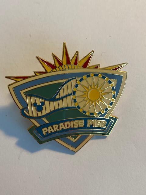 DCA Grand Opening Boxed Pin Set Paradise Pier Blue Disney Pin LE800 (A1)