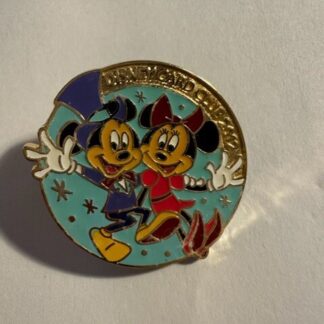 DISNEY CARD CLUB JAPAN MICKEY & MINNIE EXCLUSIVE Disney Pin (A5)
