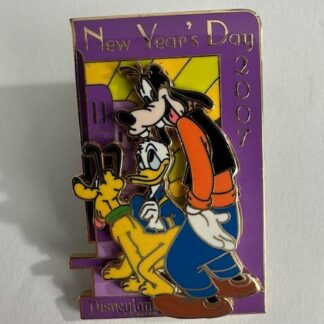 DLR - New Year's Day 2007 - Puzzle - Donald, Goofy and Pluto 2006 Disney Pin D7