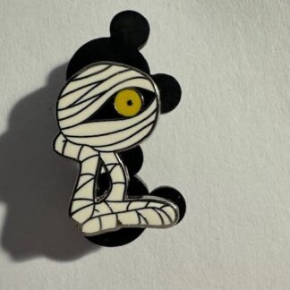 DLR Tim Burton's The Nightmare Before Christmas Mummy 2006 Disney Pin F6