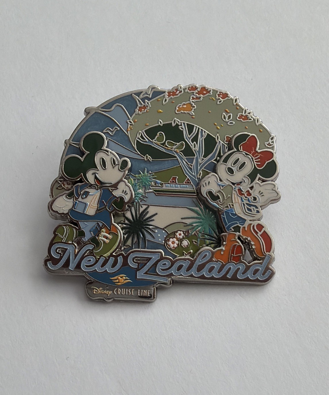 Disney Cruise Line DCL Mickey And Minnie In New Zealand Pin (H5)