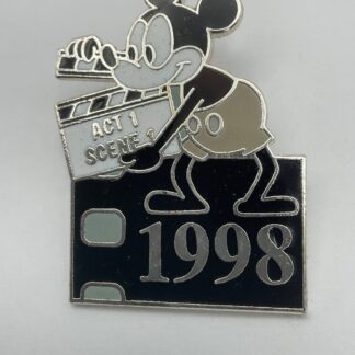 Disney Disneyana Convention 1998 Mickey Clapboard 75 Years Love Laughter Pin G6