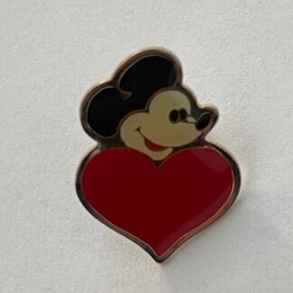 Disney Mickey Valentine’s Day Heart Pin (D9)