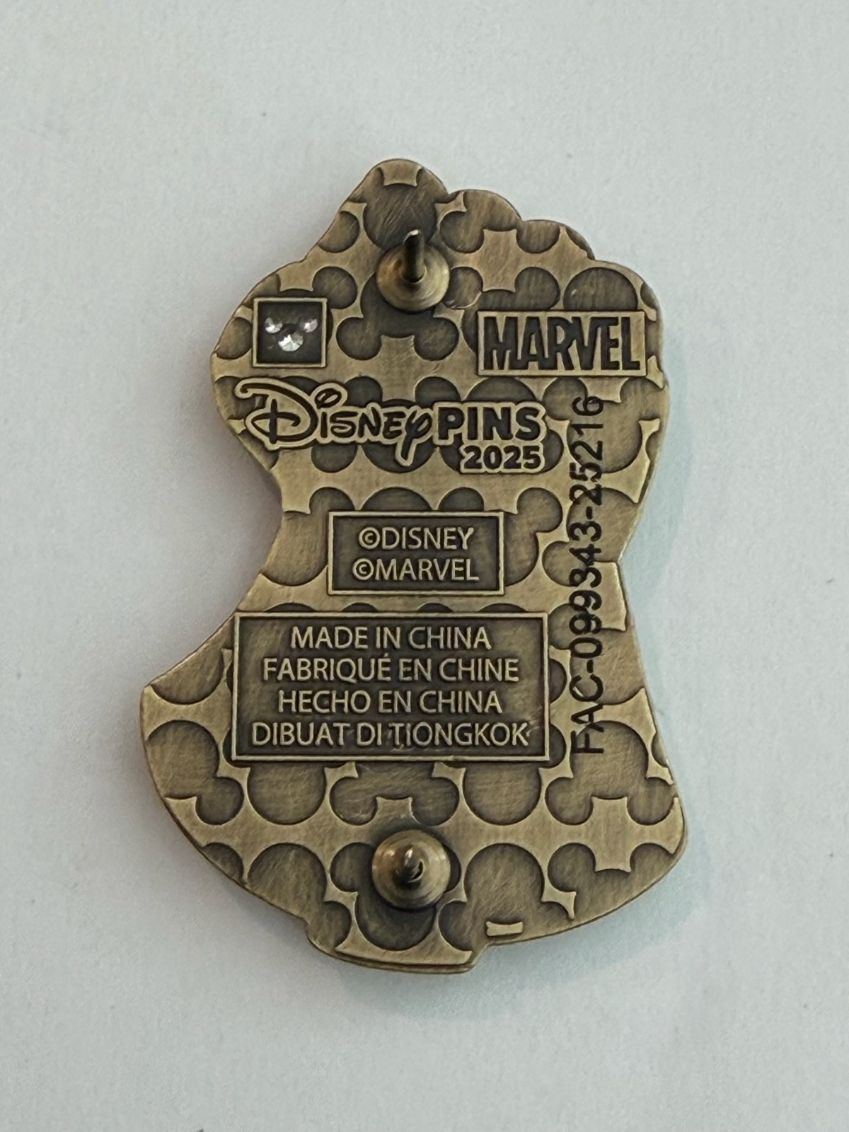 Infinity Gauntlet - Avengers: Infinity War - Marvel Glove 2025 Disney Pin H9 - Image 2