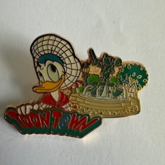 Japan - Donald Duck - Toontown - Attraction - TDL 2005 Disney Pin B7
