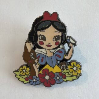 Loungefly Disney Princess Chibi Friends Snow White Blind Box Mystery Pin H1