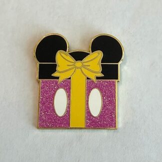 Loungefly Mickey Chaser Mickey Friends Birthday Presents 2023 Disney Pin H6