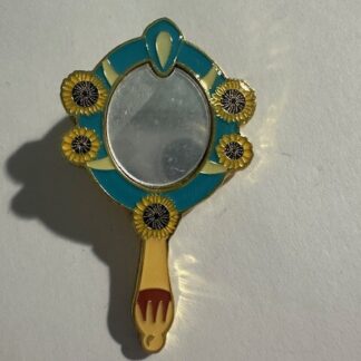 Loungefly Pocahontas Princess Mirrors Mystery Disney Pin (E5)