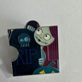 Loungefly - Sally - Nightmare Before Christmas - Puzzle 2020 Disney Pin F8