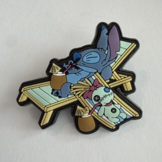 Loungefly Stitch Vacation Scrump Beach Chair Lounger Coconut Drink Disney Pin D9