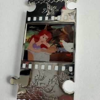 PALM Pink A La Mode Puzzle Frame Ariel Eric Little Mermaid Disney Pin (E4)
