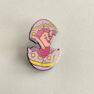 Piglet Popping Out Easter Egg Winnie the Pooh Disneyland Resort Pin LE 2400 F6