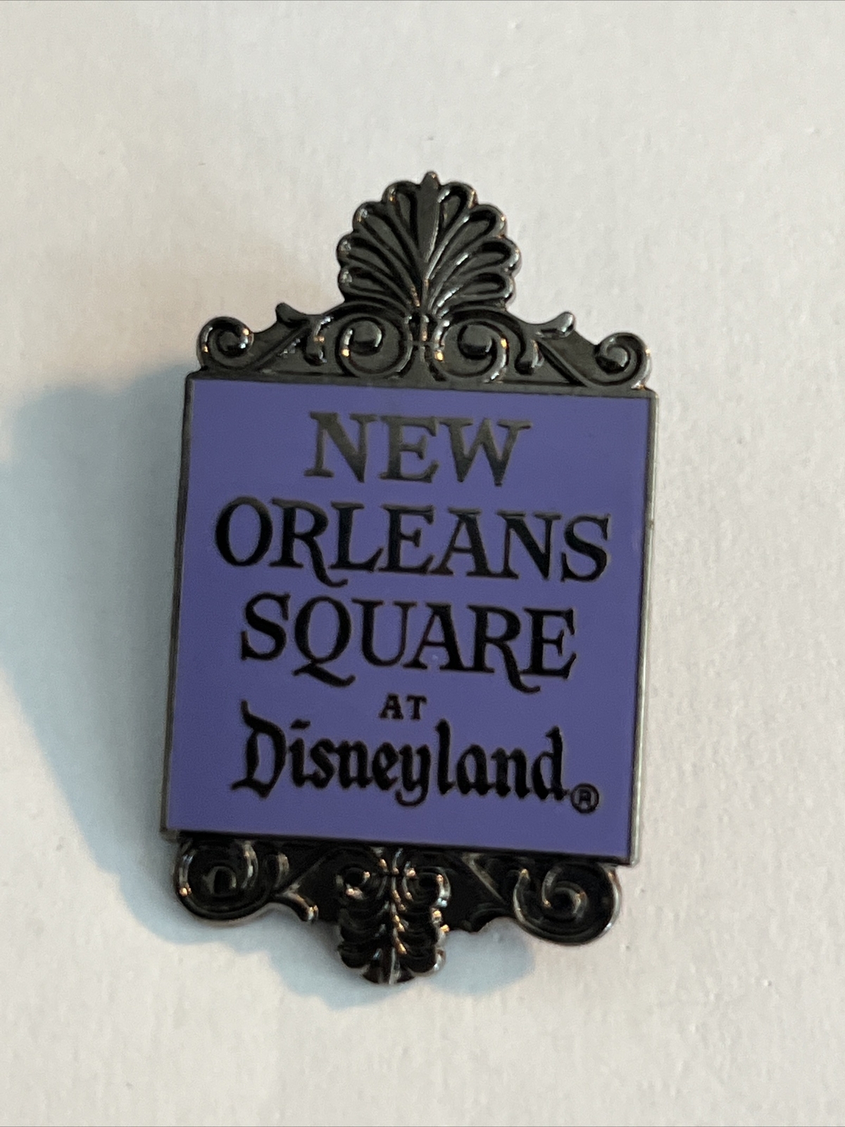 Pin 40828 Disney Catalog - New Orleans Square Disneyland From Box Set LE (A7)
