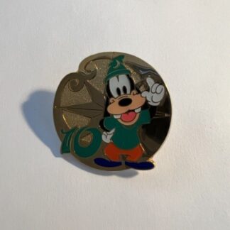 TDR TDS Goofy Green Game Prize 10th Anniversary Disney Pin  (B3)