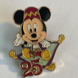 TDS Tokyo Disney Sea 25th Anniversary Game Prize Mickey Flying Carpet Pin (A4)