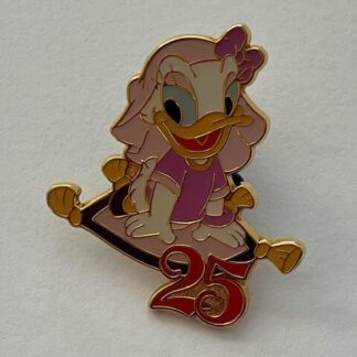 Tokyo Disney Sea - 2008 Summer Game Prize - Daisy Flying Carpet Disney Pin (A1)