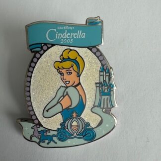 UK Disney Store - Cinderella Portrait 2005 Disney Pin C7