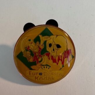 1992 Eurodisney Resort Paris Kodak Donald Pirate Pin (D4)