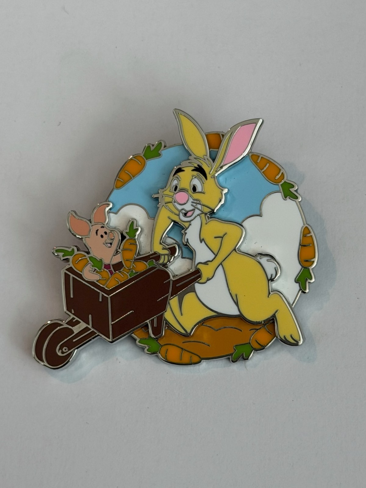 2026 Disney Parks Winnie The Pooh Yellow Rabbit & Piglet Carrot Disney Pin H7